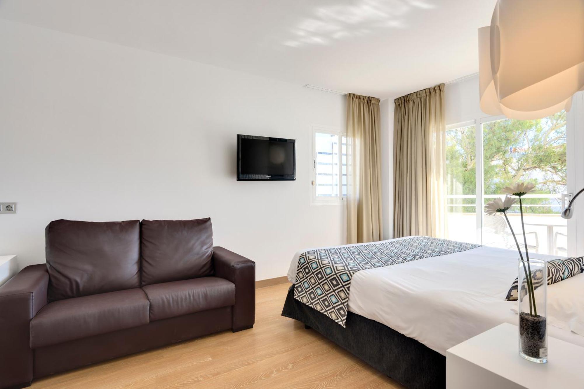 Cala Millor Garden Hotel - Adults Only Exterior photo